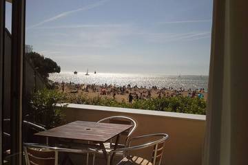 Gîte pour 4 personnes, avec terrasse dans Plage Des Minimes