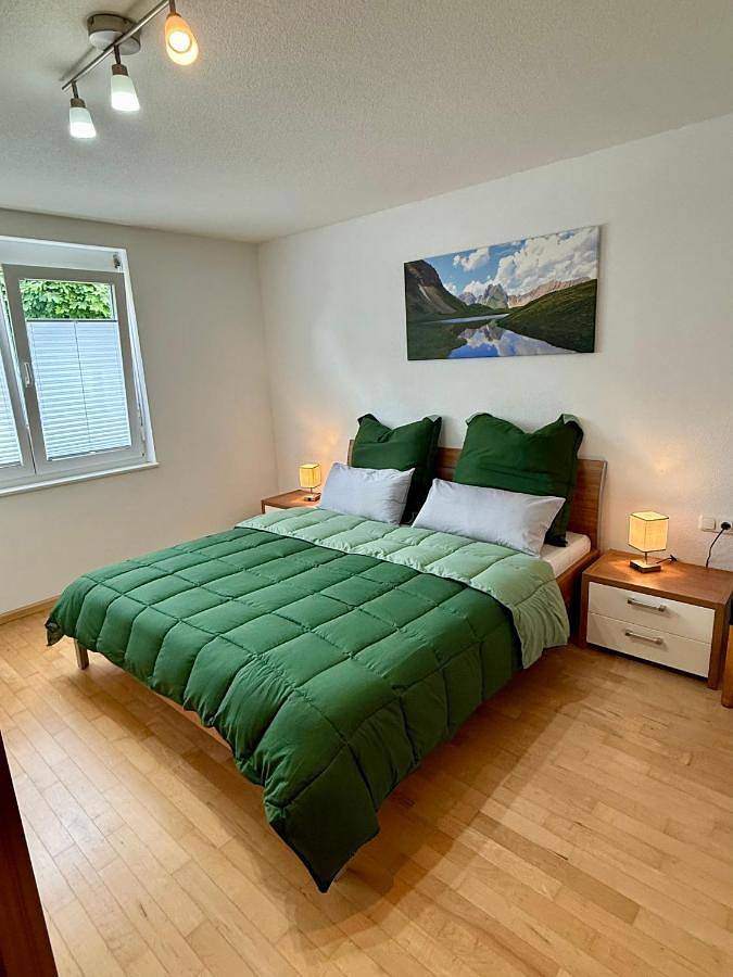 Ferienwohnung für 4 Personen, mit Terrasse und Garten sowie Ausblick