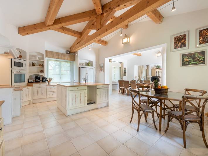 Ferienhaus für 8 Personen, mit Terrasse und Garten in Grimaud - 3