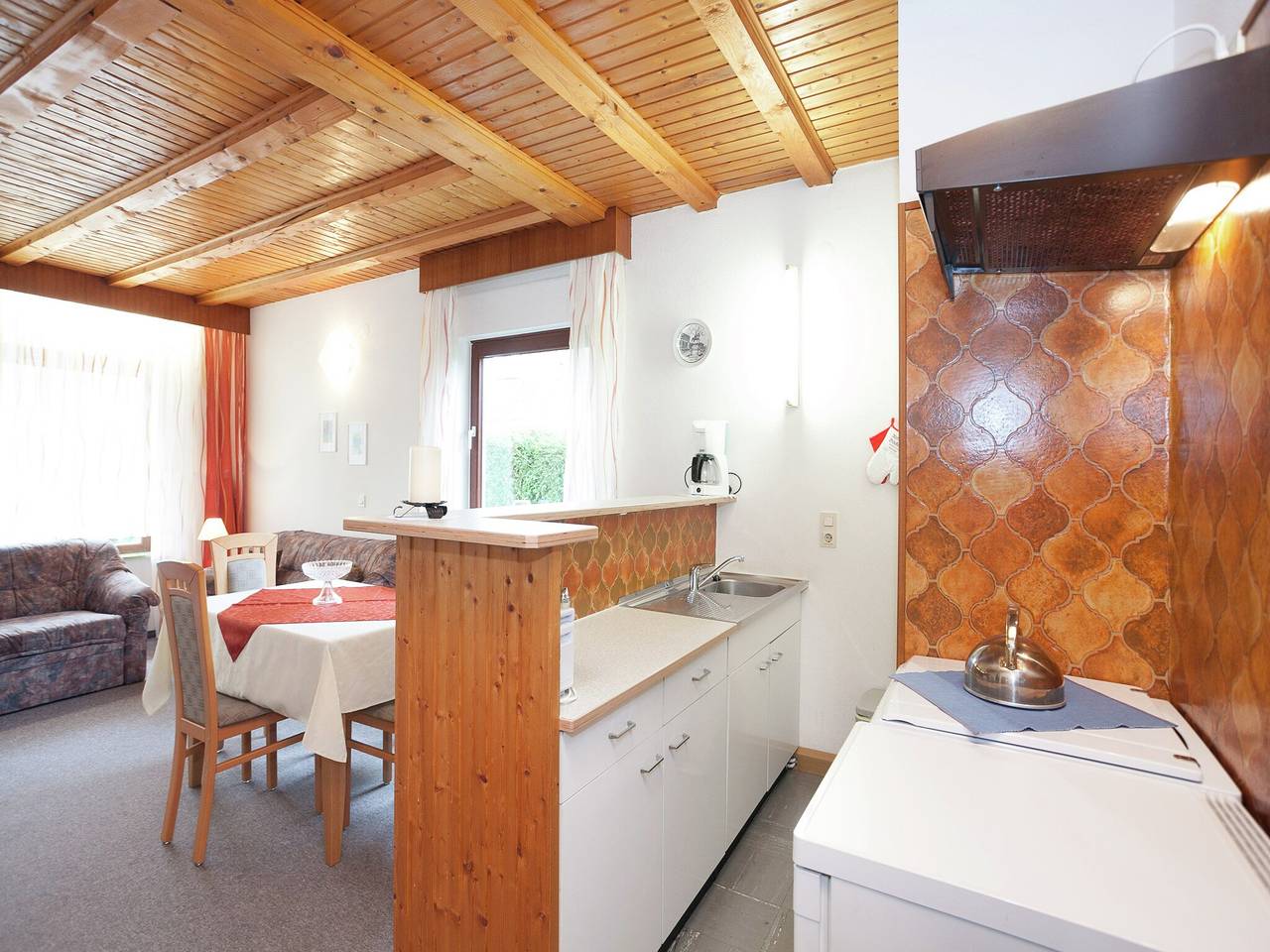 Ganze Wohnung, Wohnung in Armsfeld nahe Wald & Sauna in Bad Wildungen, Waldecker Land