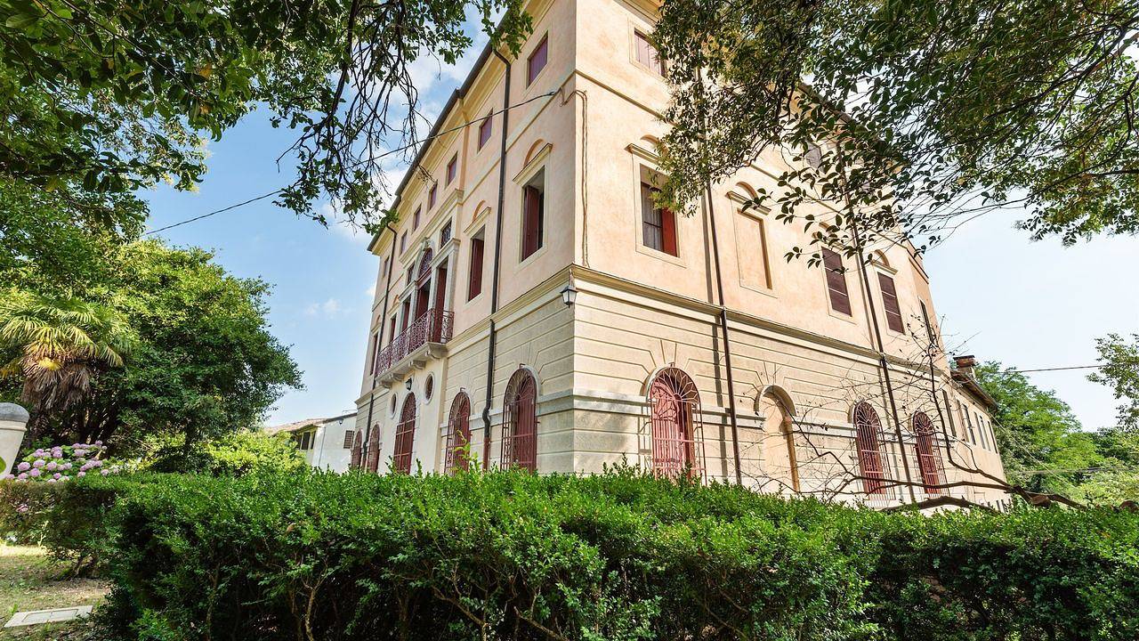 Schloss für 6 Personen (625 m²) in Romano D'Ezzelino in Romano d'Ezzelino, Provincia de Vicenza