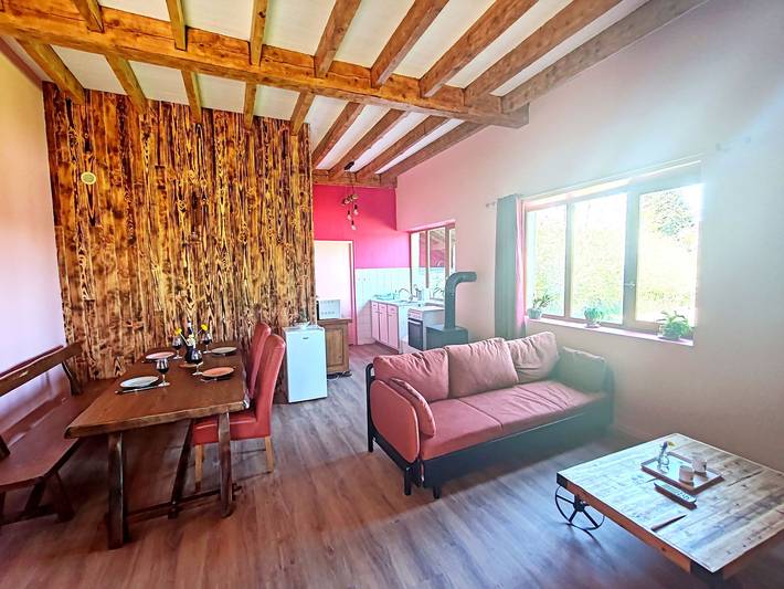 Gîte pour 4 personnes, avec Piscine à Arfeuilles - 2