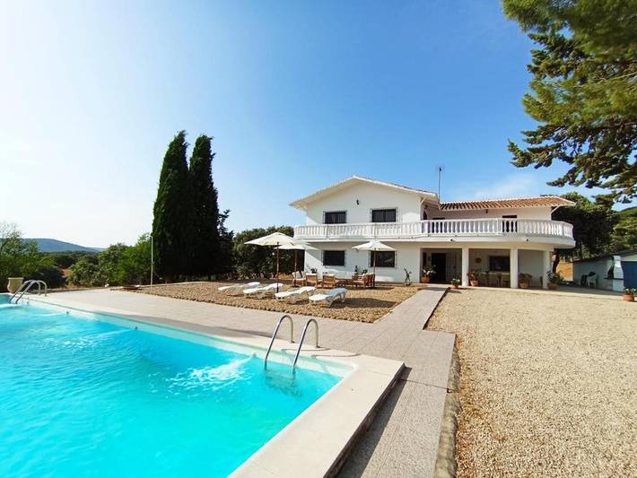 Casa rural para 13 personas, con piscina además de vistas y jardín en Archidona - 3