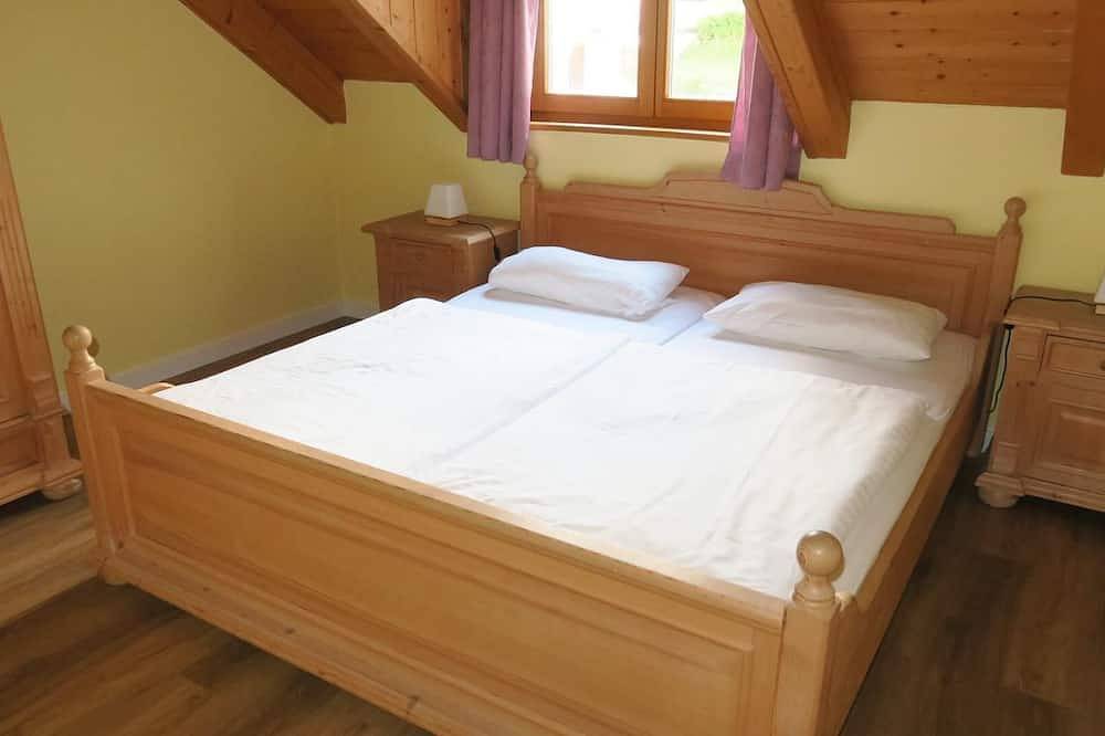 Ganze Wohnung, Gemütliches Feriendomizil (44m2) mit Balkon und Bergblick in Lohberg, Ostbayern
