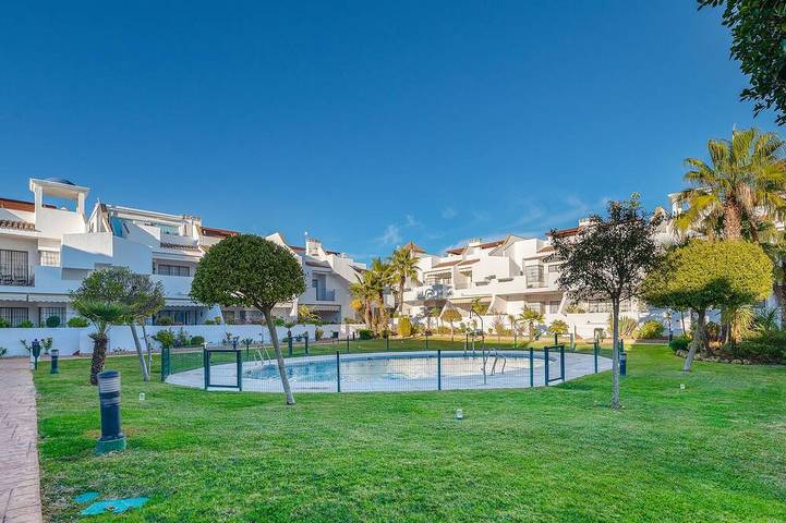 Holiday home for 6 people, with pool and balcony - 1
