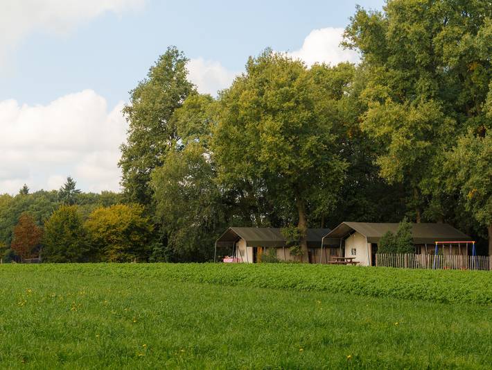 Zelt für 5 Personen, mit Terrasse