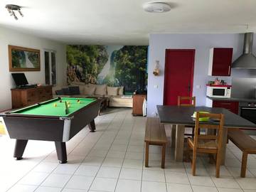 Gîte pour 6 personnes, avec jardin à Vivonne