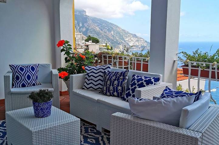 Vacation rental for 6 people, with yard and balcony in Positano