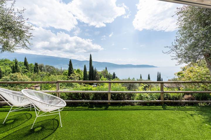 Location de vacances pour 4 personnes, avec Jardin à Gargnano