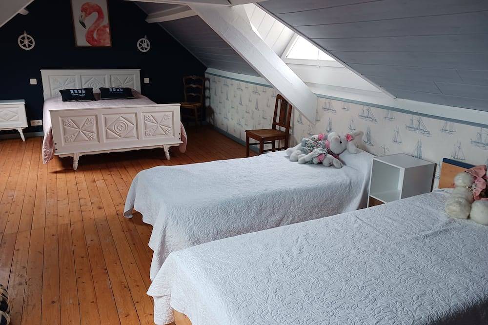 Seaside gite for 6 people, pets welcome. in Réville, Cherbourg und Umgebung