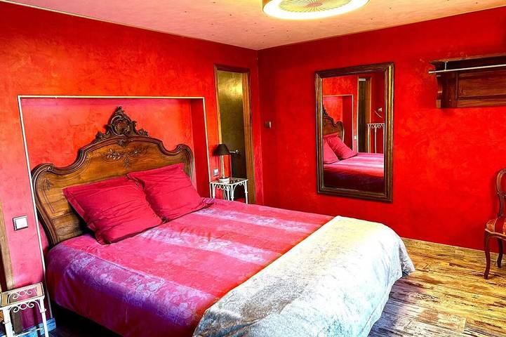 Location de vacances pour 8 personnes, avec jardin ainsi que balcon et piscine à Charmes-sur-Rhône - 3