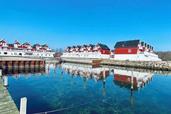 Ferienwohnung für 4 Personen, mit Balkon und Sauna in Gråsten