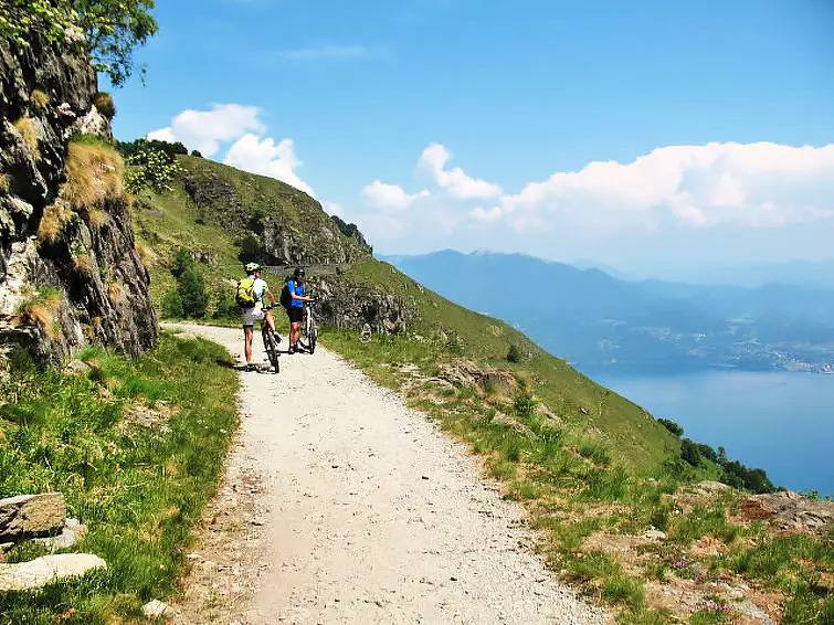 Casa 4 Personas in Comune di Domodossola, Alpes del Valais
