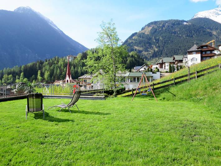 Ferienwohnung für 6 Personen, mit Balkon und Garten in Finkenberg - 3