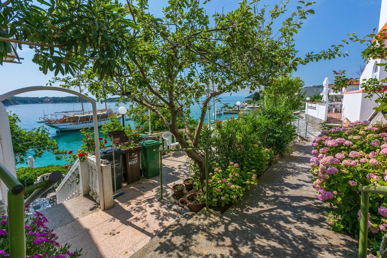 Ganze Wohnung, Apartments Vera in Lopar, Rab