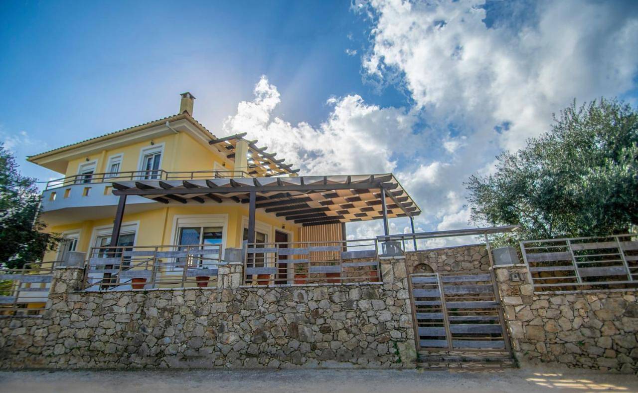 Ianthi Beach Villa by "elite" in Δροσιά (Ζάκυνθος), Κυψέλη