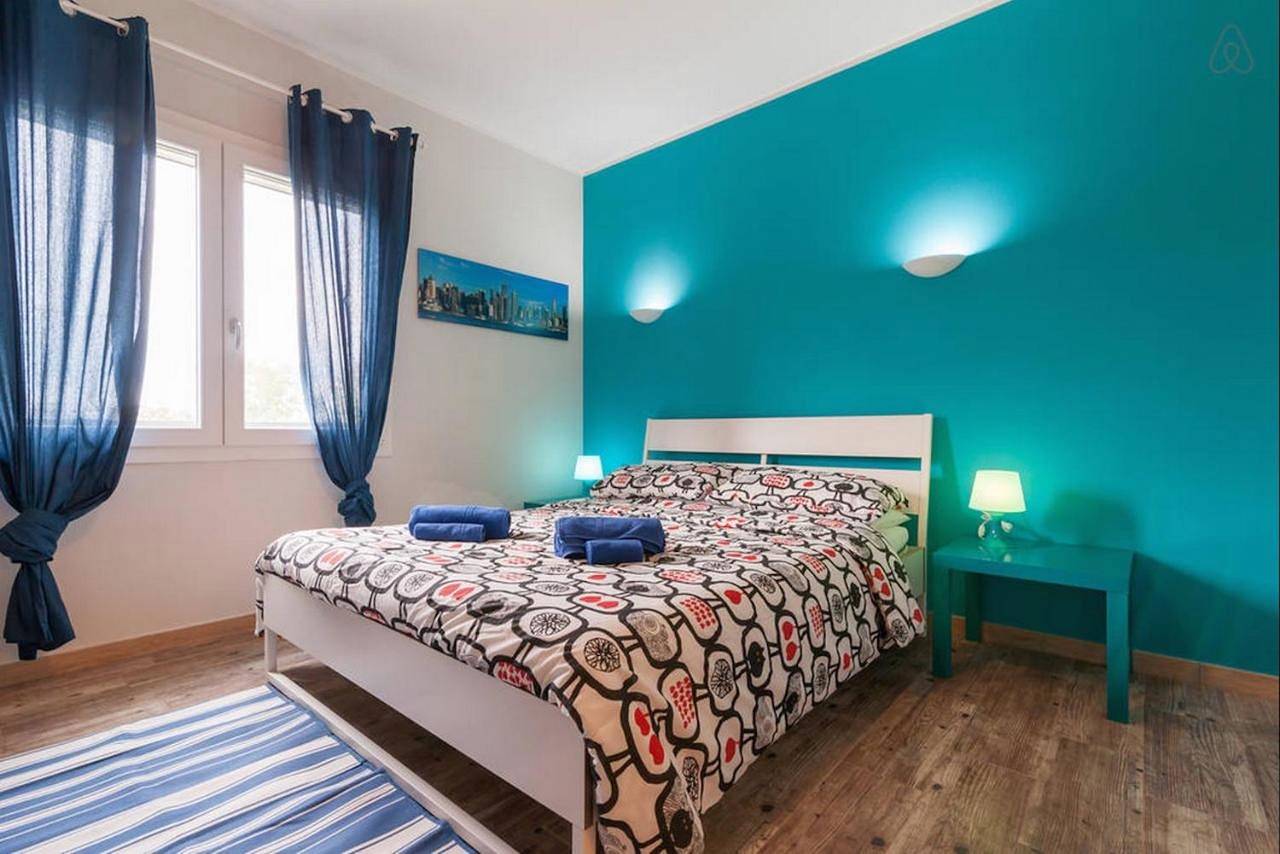 Triple Room with Private Bathroom in Capoterra, Campidano