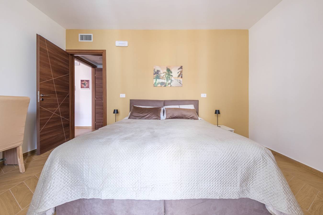Ganze Wohnung, Apartment 'Grace Home 3' mit Balkon, Wlan und Klimaanlage in Milazzo, Messina Provinz