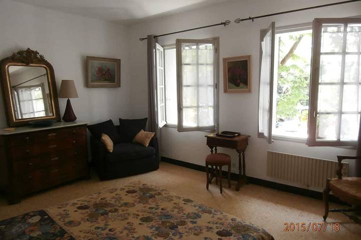 Agréable maison de village spacieuse et ensoleillée en centre ville in Saint-Rémy-de-Provence, Région d'Arles