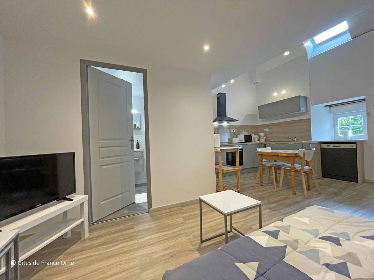Appartement entier, Studio duplex, nature Suisse Normande, animaux admis in Saint-Pierre-du-Regard, Région d'Argentan