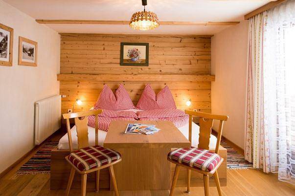Doppelzimmer mit fl. Wasser in Annaberg-Lungötz, Tennengau