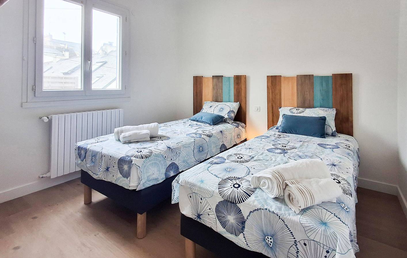 Cozy Apartment near Plage du Nau with Garden, Wi-Fi, and Parking in Le Pouliguen, Côte d'Amour