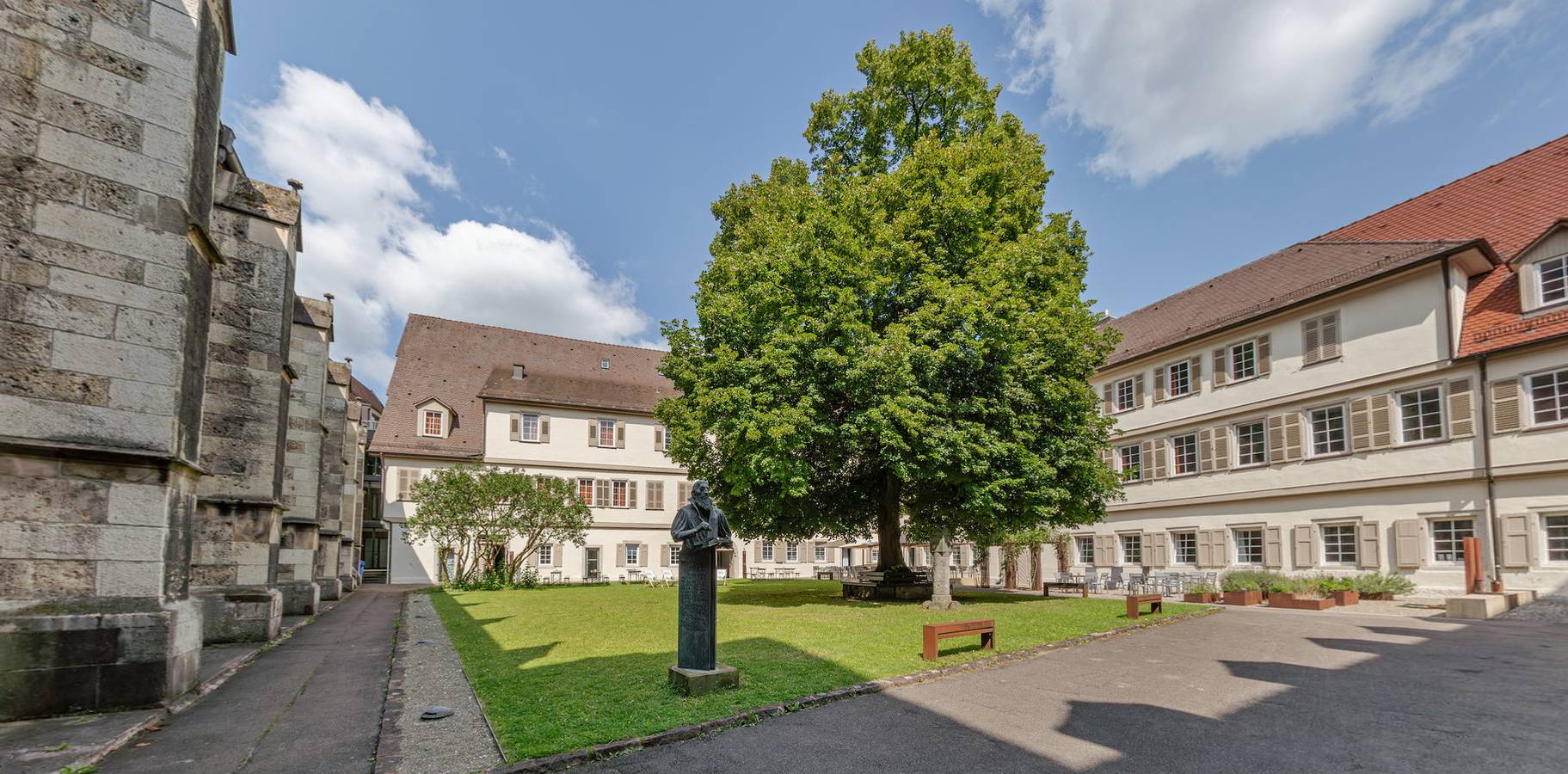 Ev. Tagungsstätte Stift Urach - Dz in Bad Urach, Albsteig Etappe 9