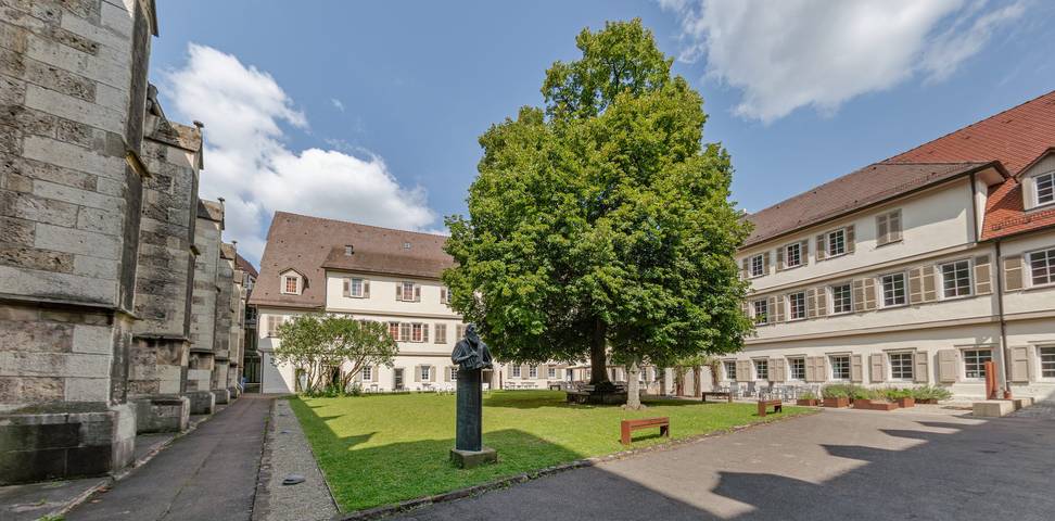 Ev. Tagungsstätte Stift Urach - Dz in Bad Urach, Albsteig Etappe 9