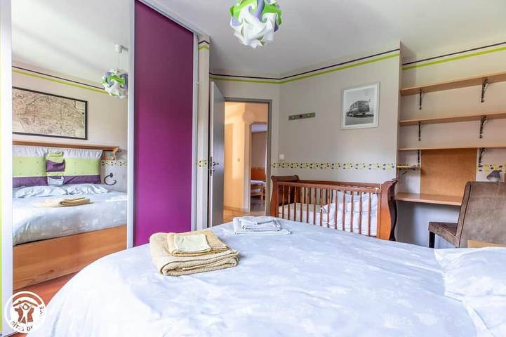 Location de vacances pour 8 personnes, avec balcon et jardin à Saint-Genès-Champanelle - 4