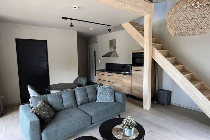 Gîte pour 2 personnes, avec piscine dans Rémersdael