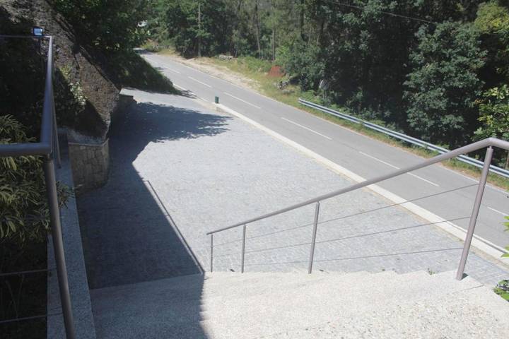 Maison d’hôte pour 2 personnes, avec vue ainsi que jardin et terrasse, animaux acceptés dans Gerês - 4
