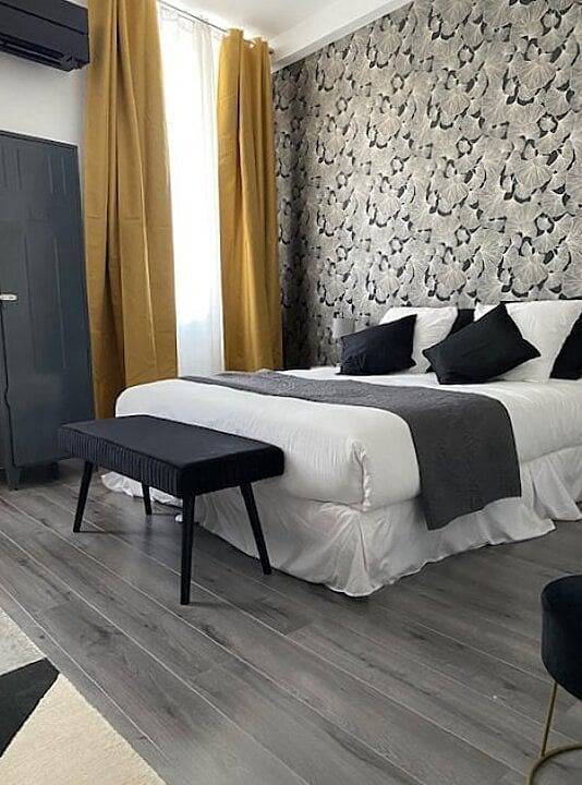 Chambres d'hôtes L'Atrium - Chambre Mathilde in Dijon, Région de Dijon