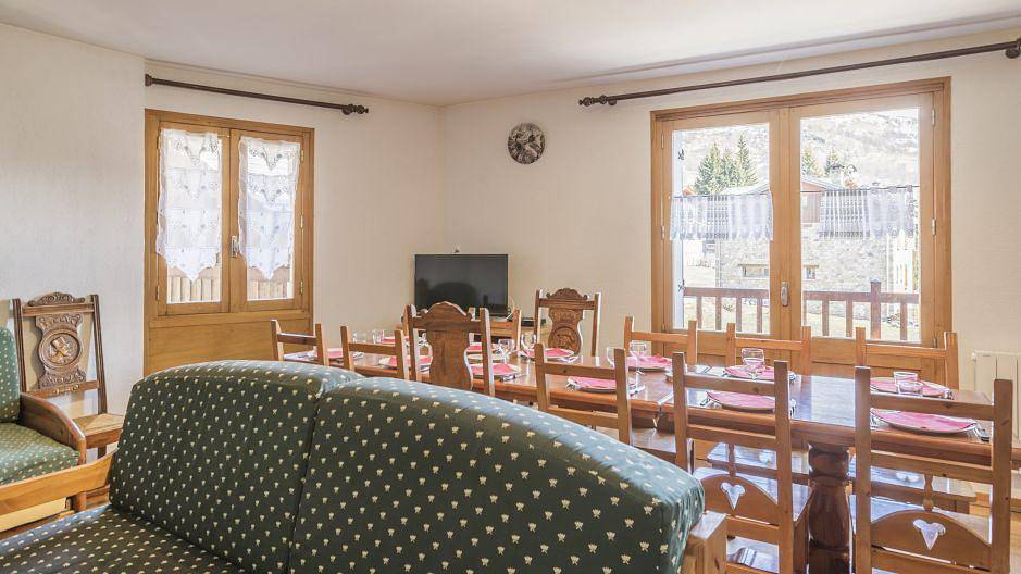 Chalet Balcons Acacia - 8 room triplex chalet 14 people in Saint-Martin-de-Belleville, Les Trois Vallées