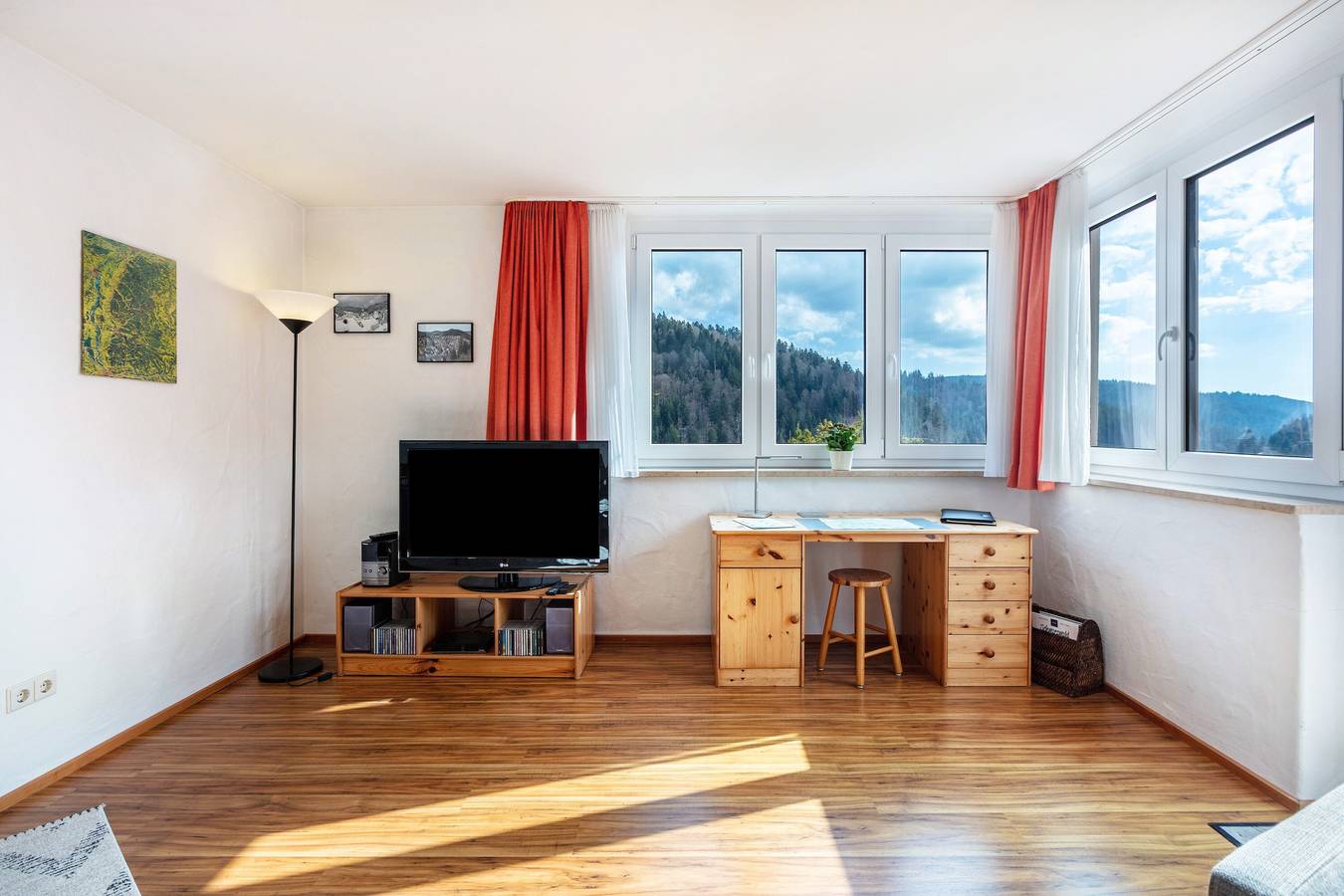Entire apartment, Apartment 'Haus Bock' with Shared Terrace, Shared Garden and Wi-Fi in Todtmoos, Southern Black Forest