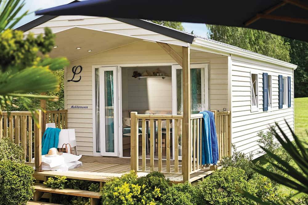 Mobilheim Méditerranée mit Terrasse für 4 Personen im Ferienpark Am Waldrand in Südstrand Pelzerhaken, Ostholstein