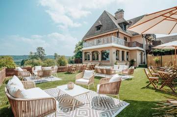 Hôtel pour 2 personnes, avec vue ainsi que piscine et jardin, animaux acceptés à Pennedepie