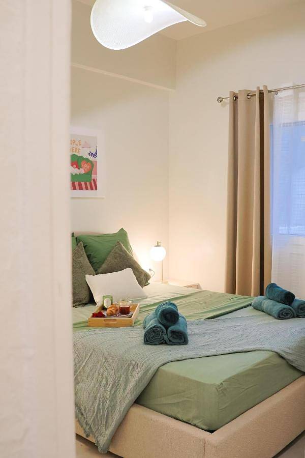 Gîte pour 6 personnes, avec terrasse dans Plage Fabron Bambou Nice - 3