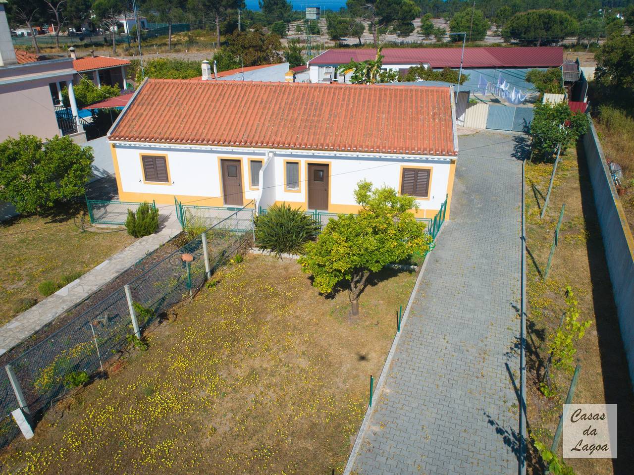Casa de campo 'Casas da Lagoa - T2 Norte' com Jardim Privado, Varanda e Wi-Fi in Costa Alentejana