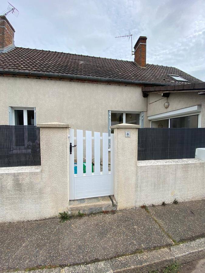 Location de vacances pour 6 personnes, avec Terrasse ainsi que Jardin et Vue à Saint-Benoît-sur-Loire - 2
