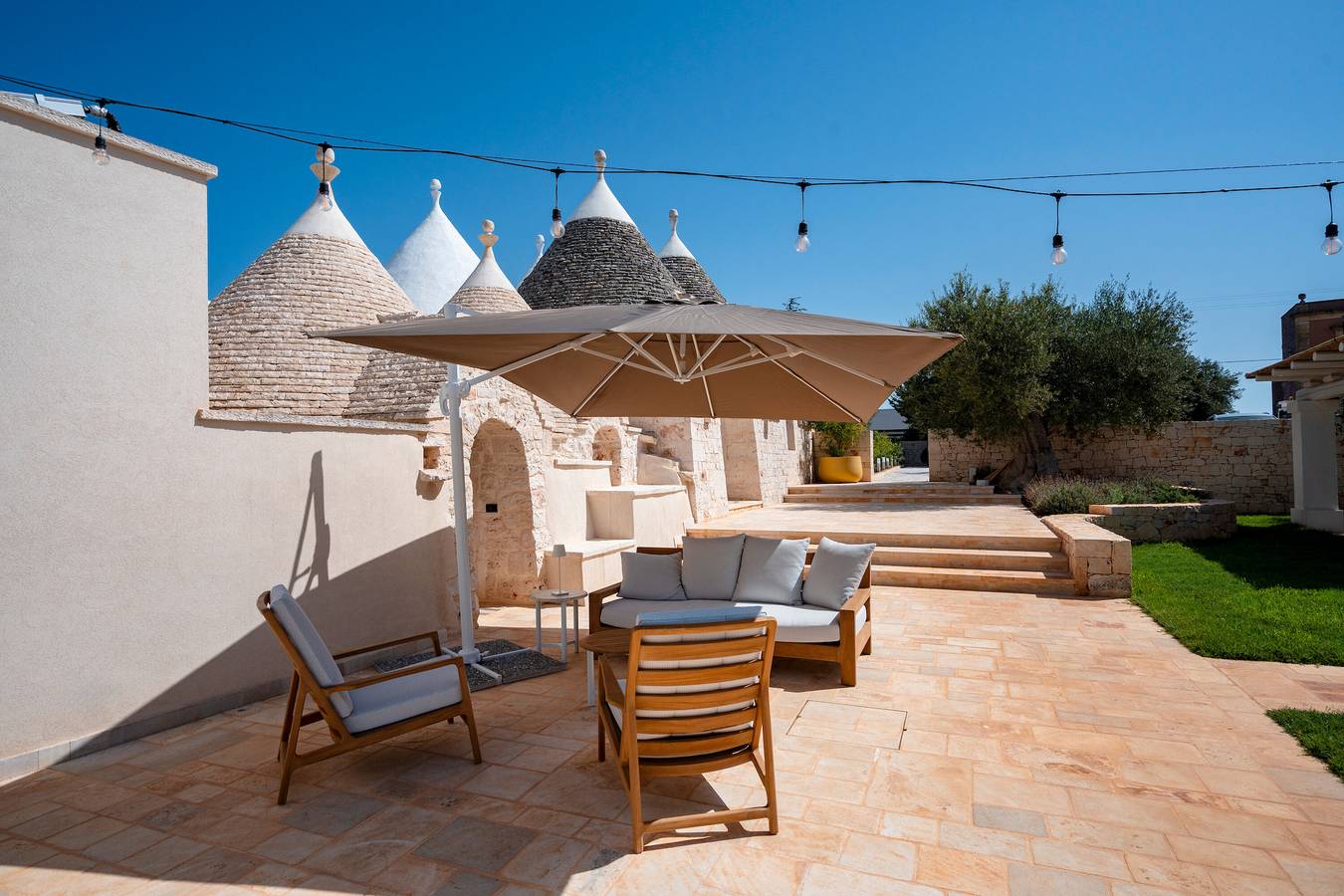 Villa 'Dimora Dormio' con Piscina Privata, Wi-Fi e Aria Condizionata in Monopoli, Provincia di Bari