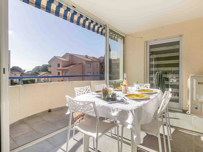 Gîte pour 4 personnes, avec terrasse dans Boulouris - 2