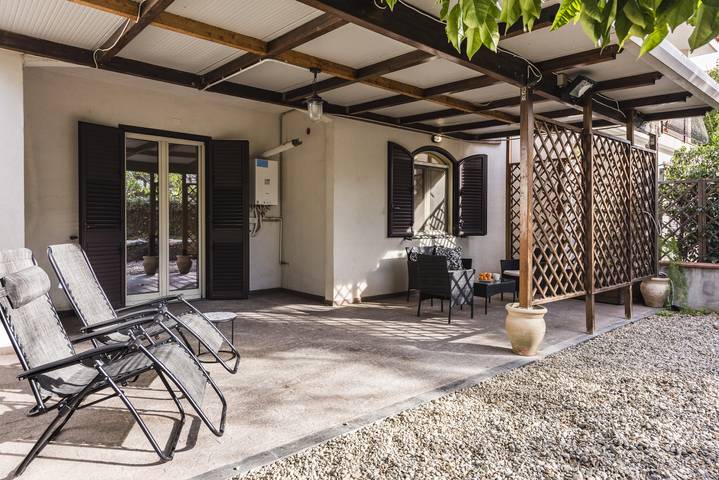 Appartamento per 4 persone, con Giardino a Aci Castello (Borgo)