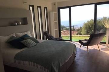Gîte pour 2 personnes, avec jardin à Ville-di-Pietrabugno