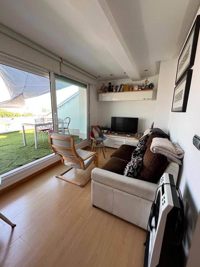 Apartamento para 5 personas, con Balcón y Terraza además de Jardín y Vistas en Vitoria-Gasteiz
