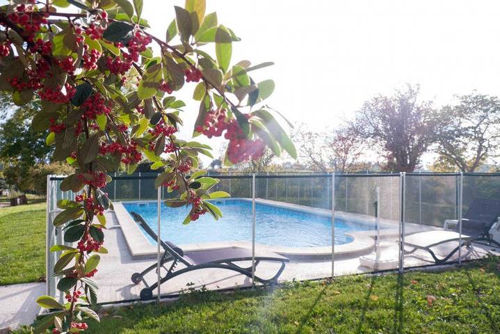 Location de vacances pour 11 personnes, avec piscine ainsi que jardin et terrasse dans Haute-Garonne - 2