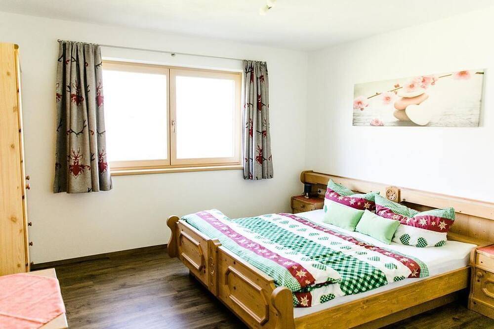 Ferienwohnung Dolthof in Tuxer Alpen, Weerberg