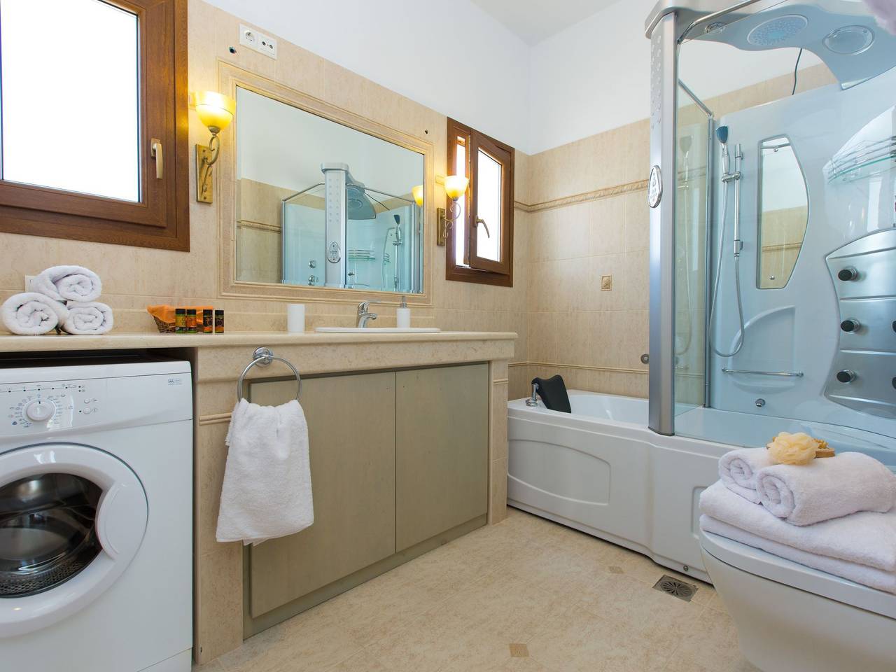 Villa "Kampos" mit eigenem Pool in Rethymno und Umgebung