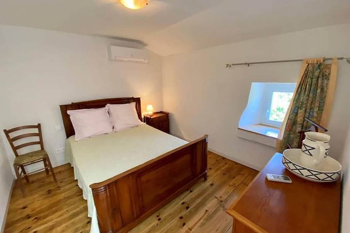 Location de vacances pour 6 personnes, avec jardin et piscine à Saint-Hilaire - 2