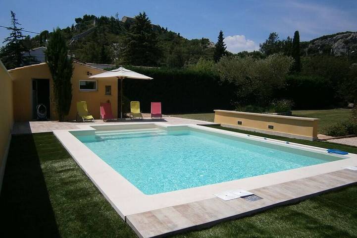 Villa pour 6 personnes, avec terrasse et jardin