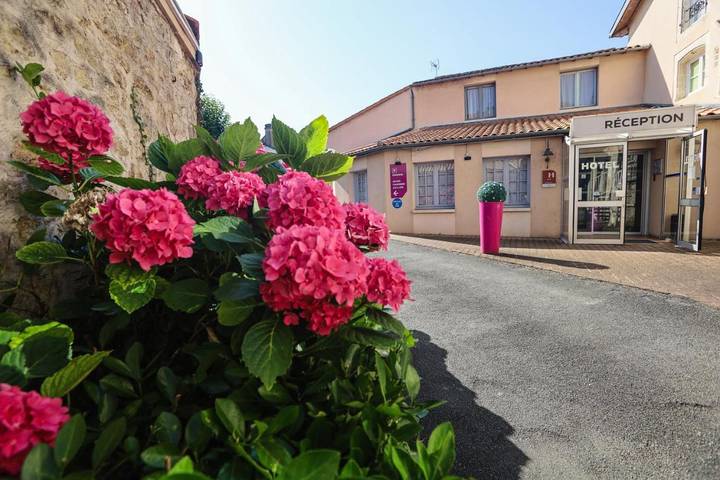 Hôtel pour 2 personnes, avec jardin, animaux acceptés à Saint-Maixent-l'École - 2